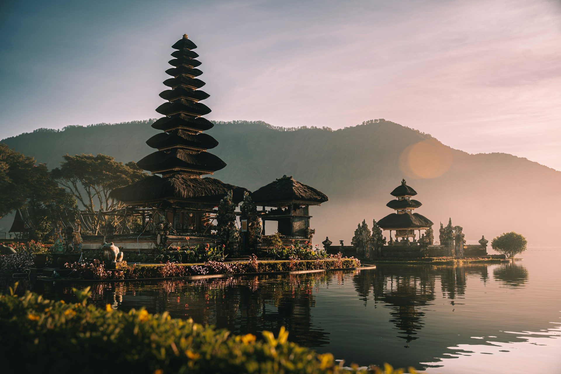 Tanah Lot - Credit foto: Katarzyna Zygnerska Unsplash
